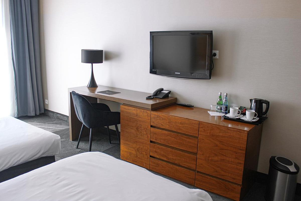 Willa Port Art&Business Ostróda Exterior foto A room at the hotel